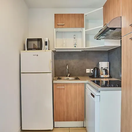 ホリデーパーク Odalys Terre Marine サン・ピエール・ドレロン